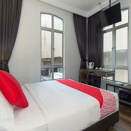 Oyo 127 The Reeds Hotel كوالالمبور المظهر الخارجي الصورة
