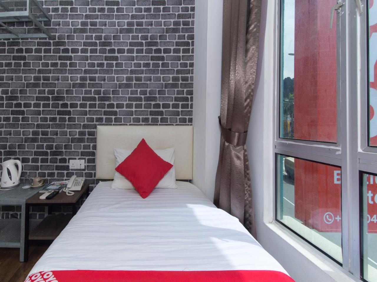 Oyo 127 The Reeds Hotel كوالالمبور المظهر الخارجي الصورة