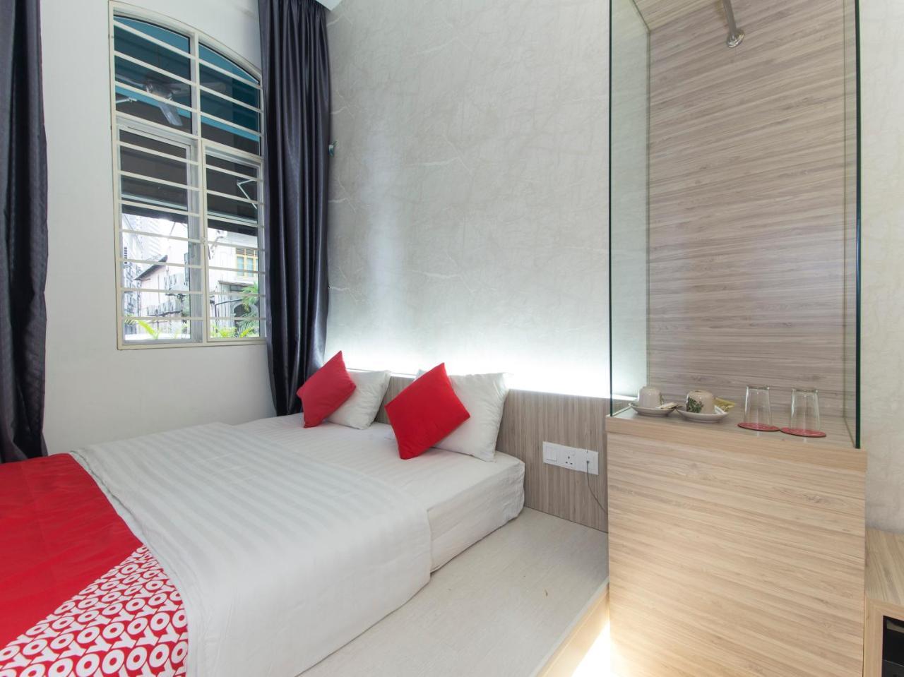 Oyo 127 The Reeds Hotel كوالالمبور المظهر الخارجي الصورة