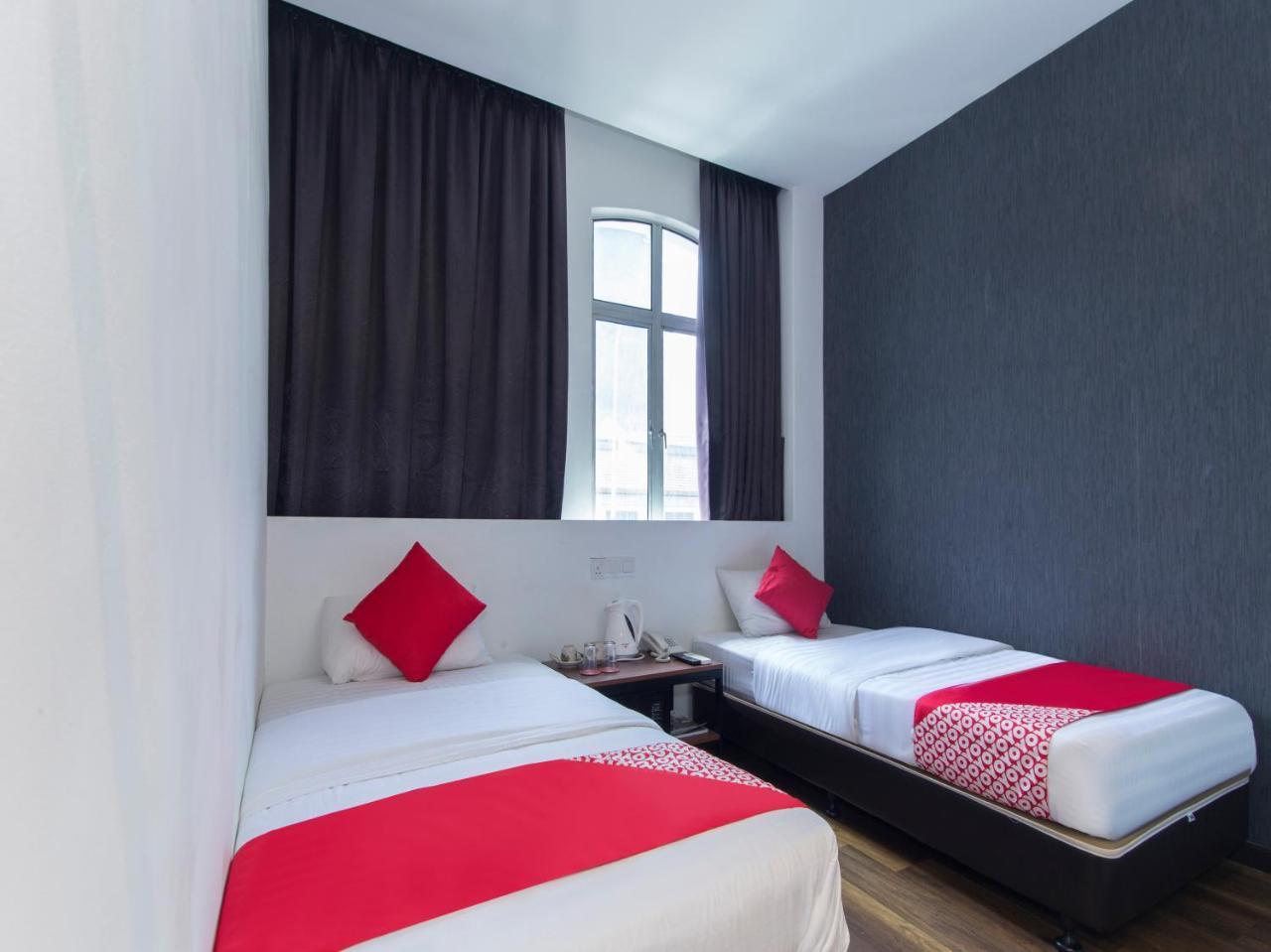 Oyo 127 The Reeds Hotel كوالالمبور المظهر الخارجي الصورة